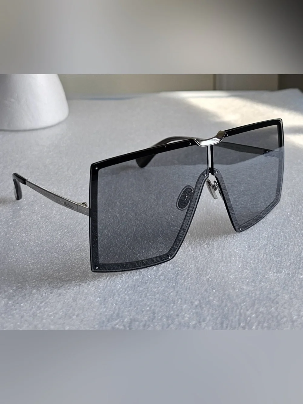 NWOT - MaxMara MILLER MM0117 - Oversized Square Windshield Sunglasses